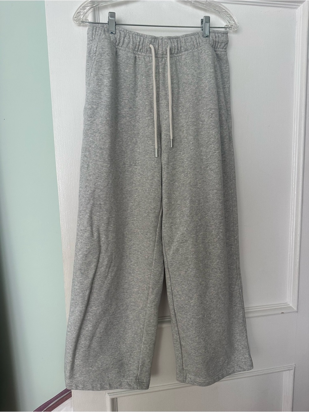Athleta Heavyweight Terry Women’s sweatpants. In EUC!!!